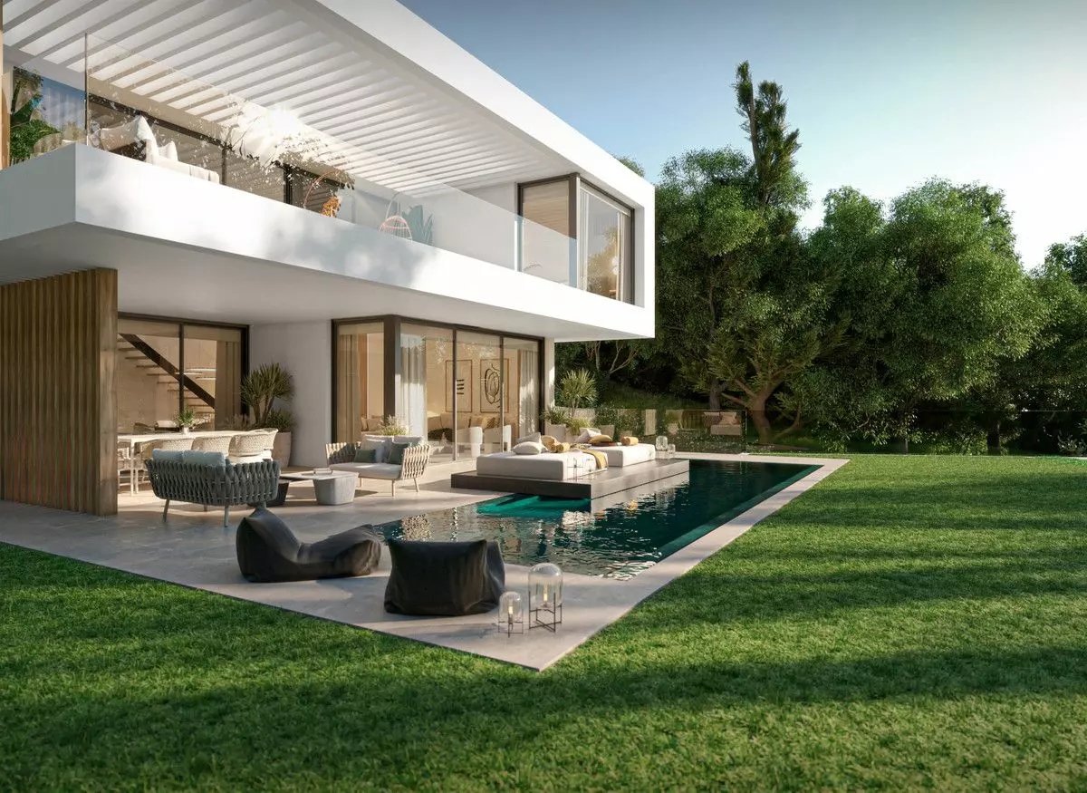 Villa Of 196 M² With [features] In Estepona, Spain