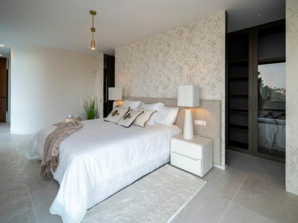 Villa Of 1182 M² In Estepona, Spain