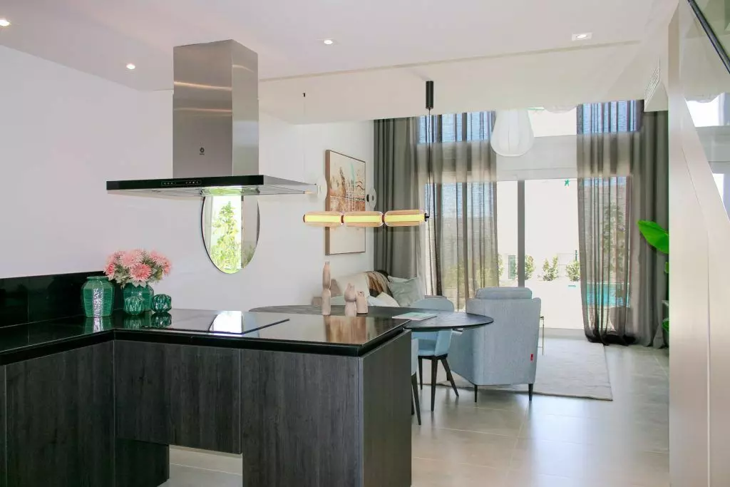 Villa Of 109 M² With Features In Algorfa