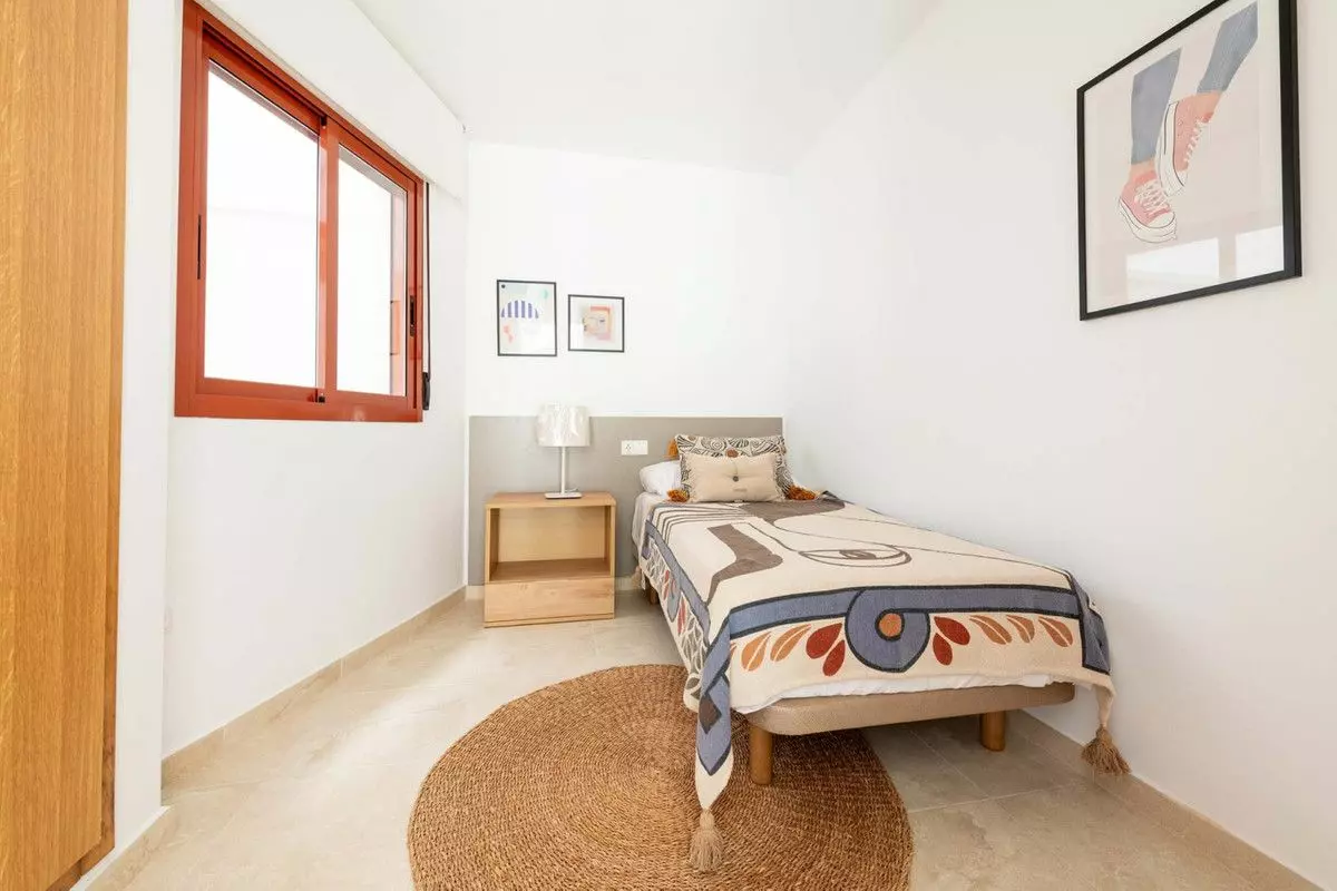 Apartment Of 96 M² In Avileses, Spain