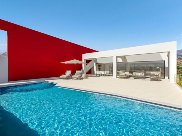 Villa Of 207 M² In Alhaurín El Grande, Spain