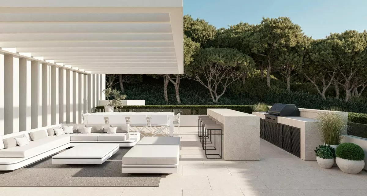 Villa Of 999 M² With Swimming Pool In Benahavis, Spain