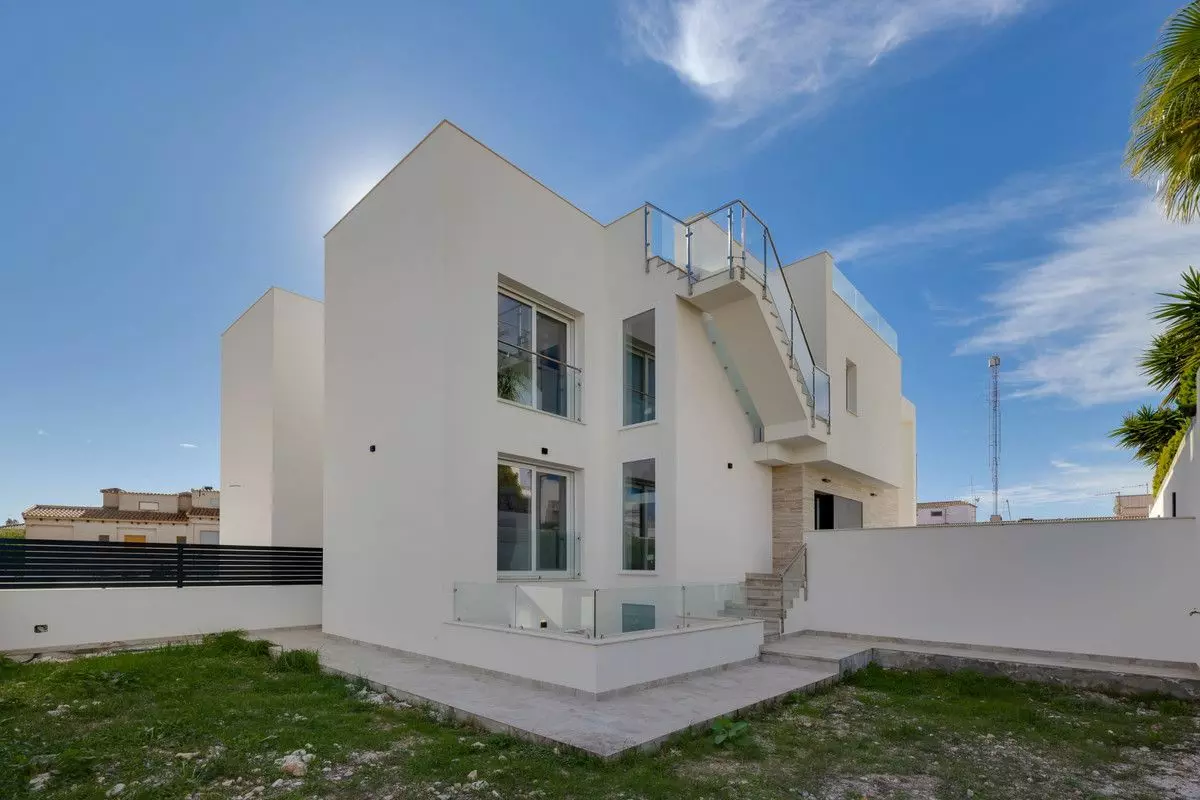 Villa Of 238 M² In Torrevieja, Spain