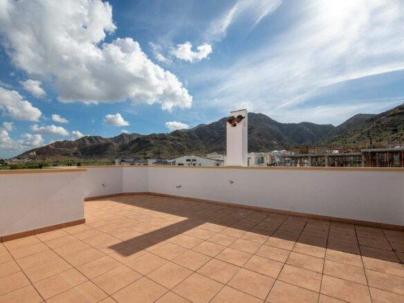 Villa Of 64 M² In Cox, Spain
