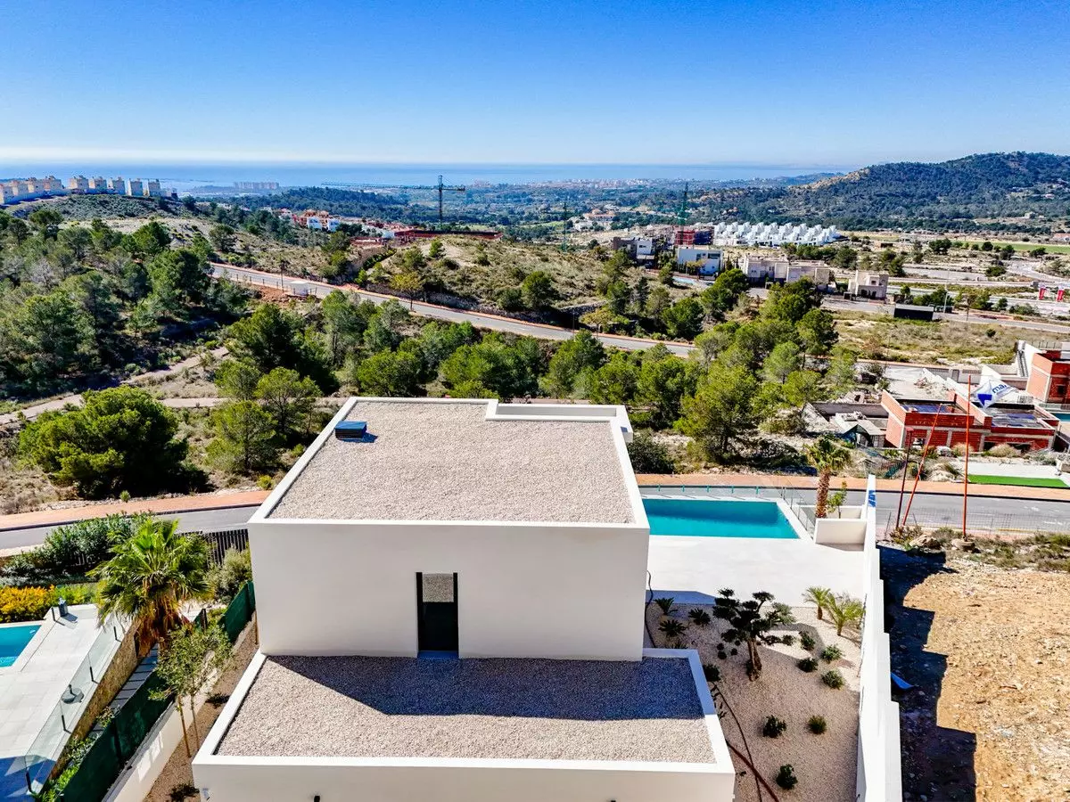 Villa Of 365 M² With Features In Finestrat, Spain