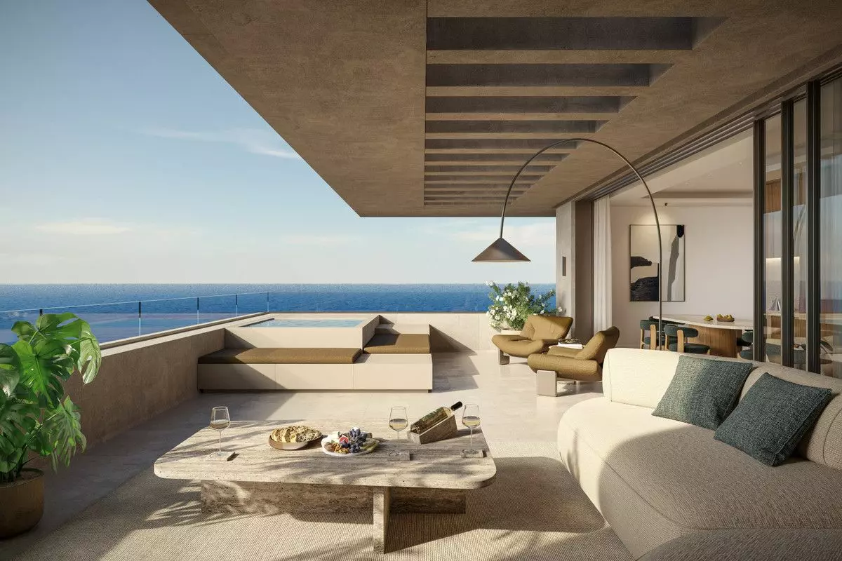 Apartment Of 125 M² With Sea Views In Benalmádena, Spain