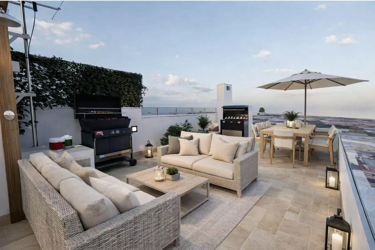 Apartment Of 74 M² With Sea View In Fuengirola, Spain