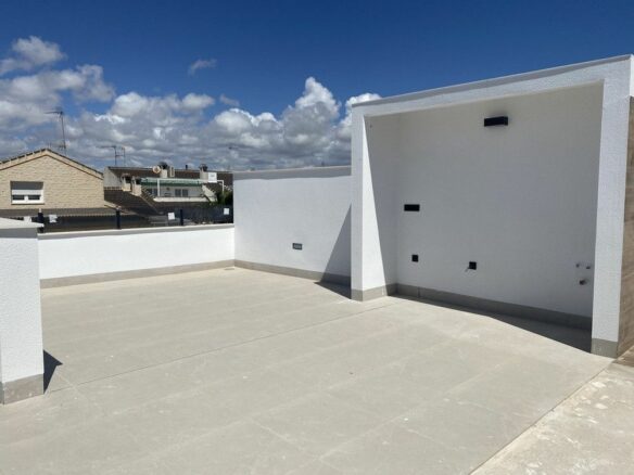 2-bedroom Bungalow In San Pedro Del Pinatar, Spain (70 M²)