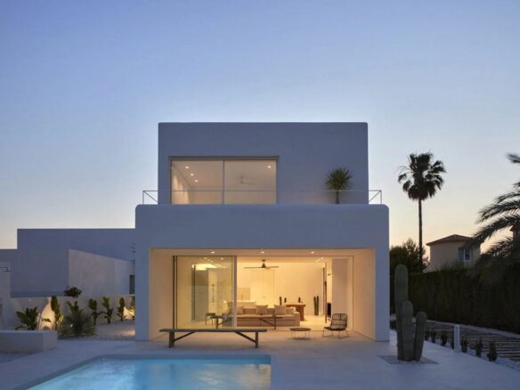 Villa Of 160 M² In Estepona, Spain
