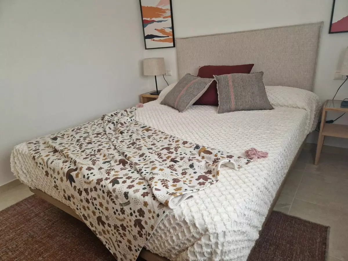 Apartment Of 96 M² In Avileses, Spain