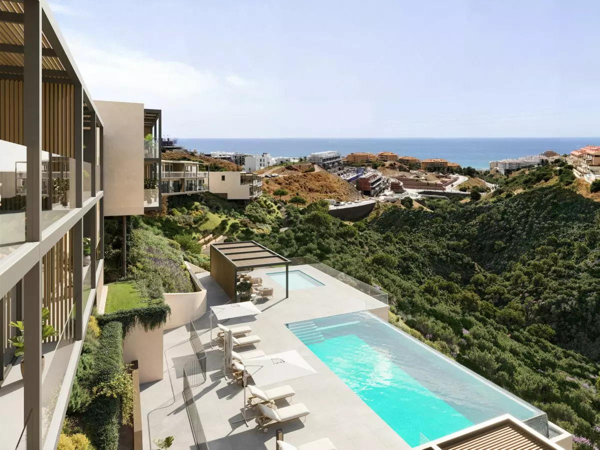 Villa Of 142 M² With Sea Views In Fuengirola, Spain