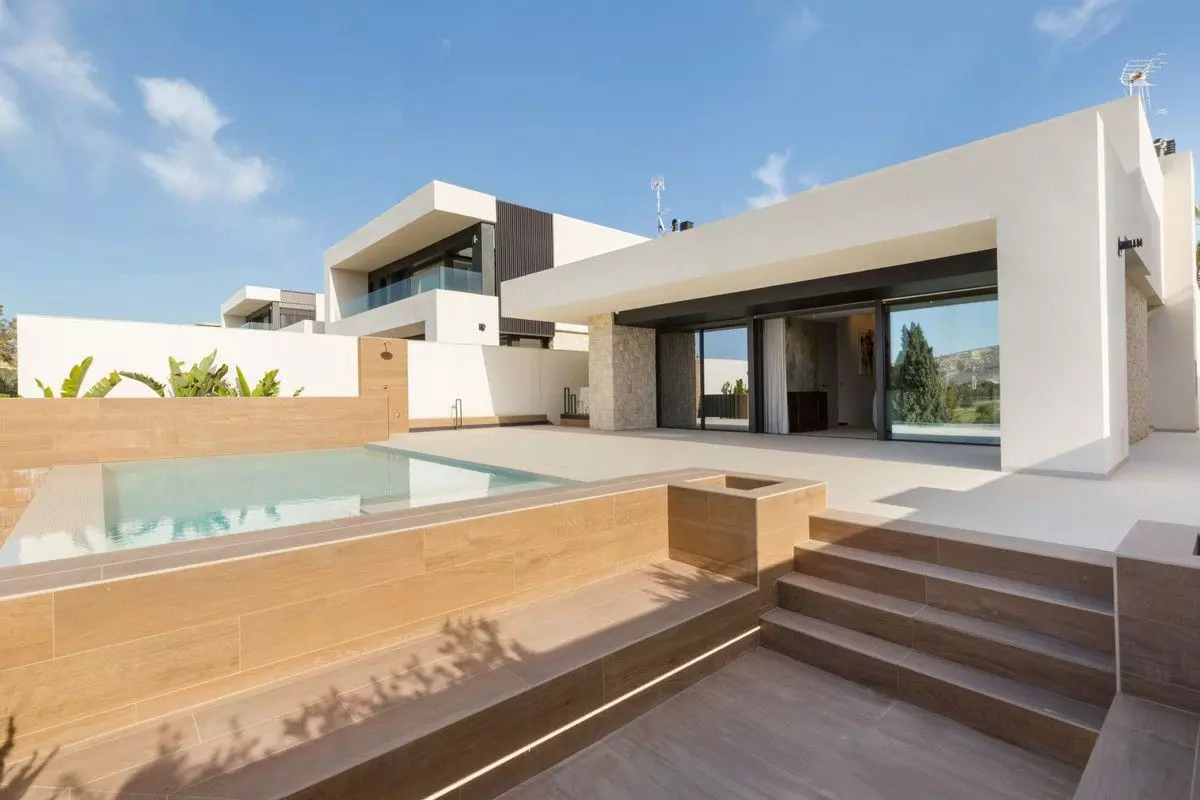 Villa Of 139 M² In Algorfa, Spain
