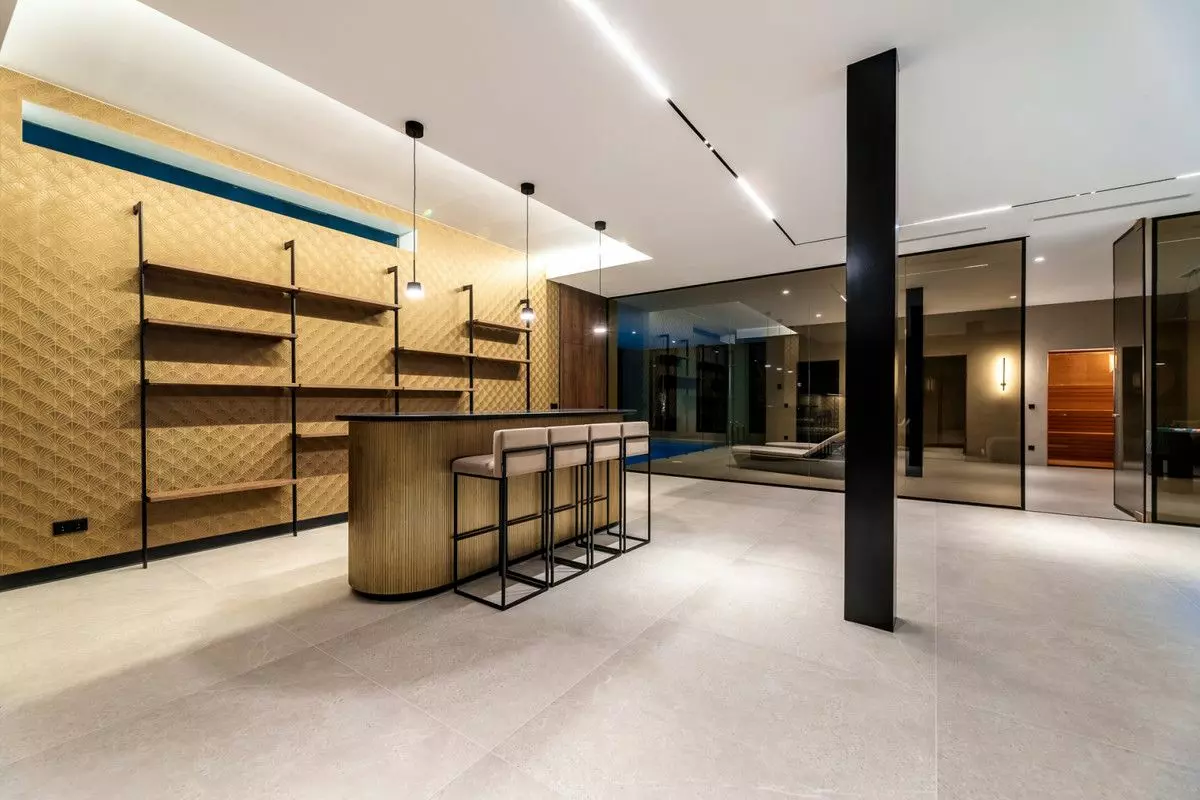 Villa Of 868 M² In Benahavis, Spain