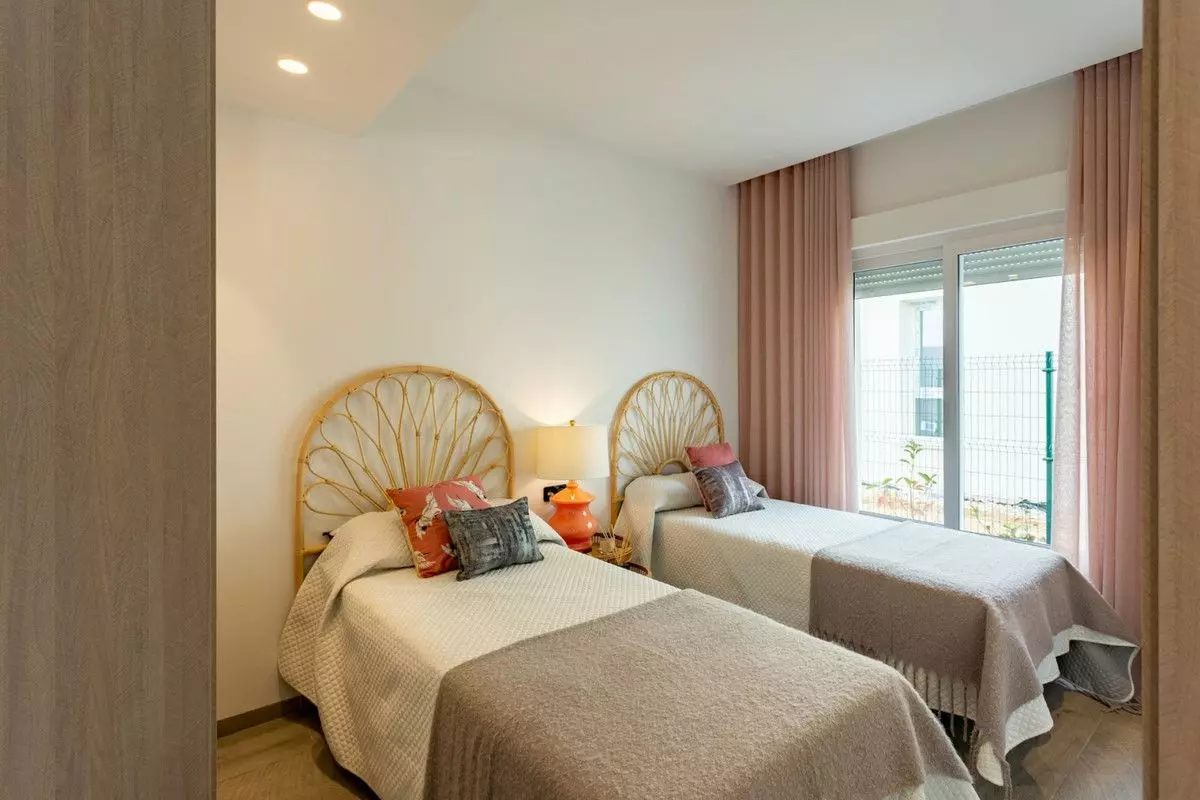 Villa Of 105 M² In Algorfa