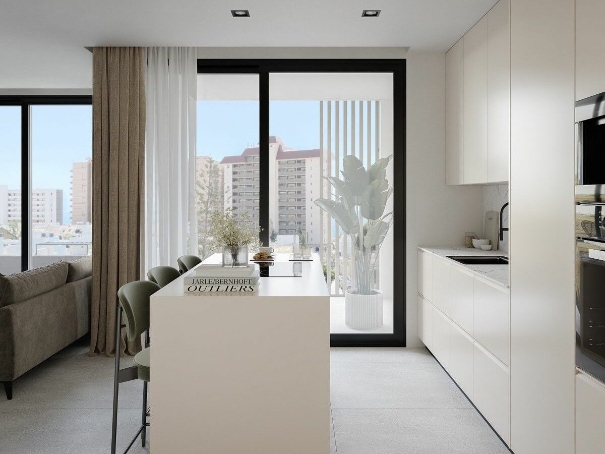 Apartment Of 97 M² With Sea View In Fuengirola