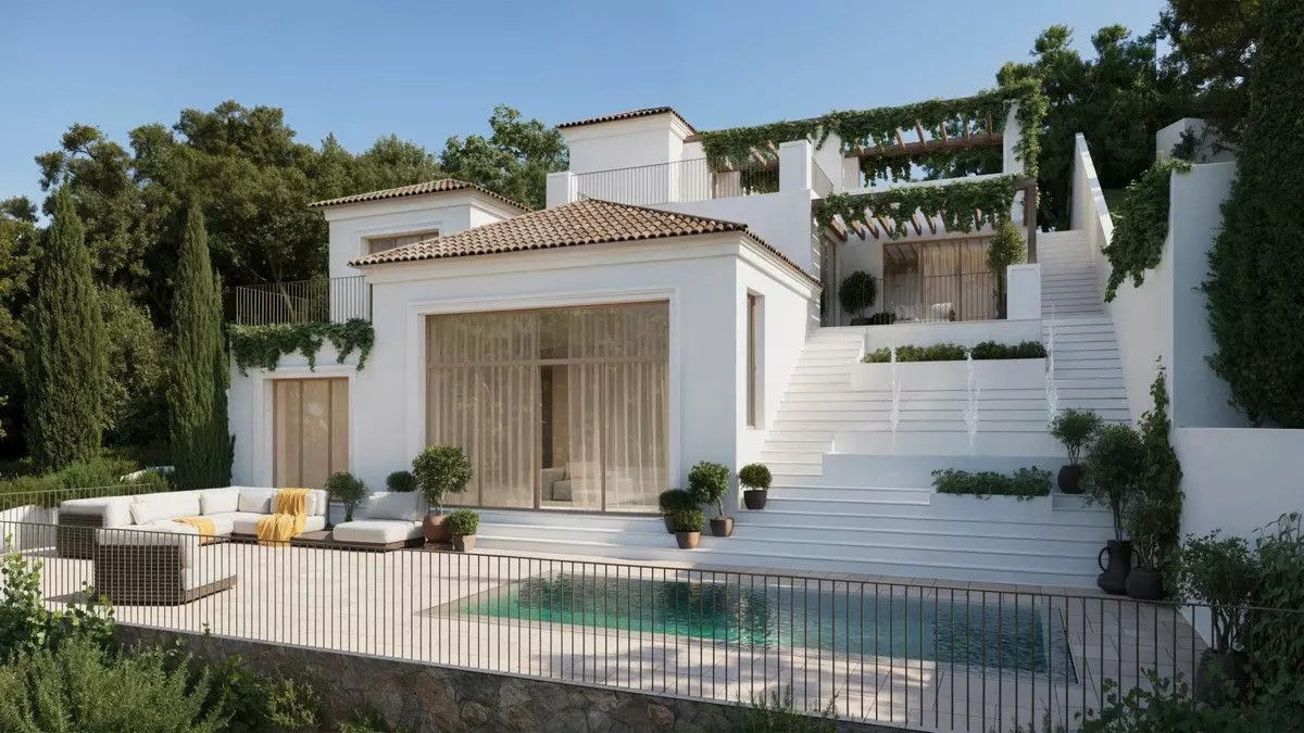 Villa Of 304 M² In Elviria, Spain
