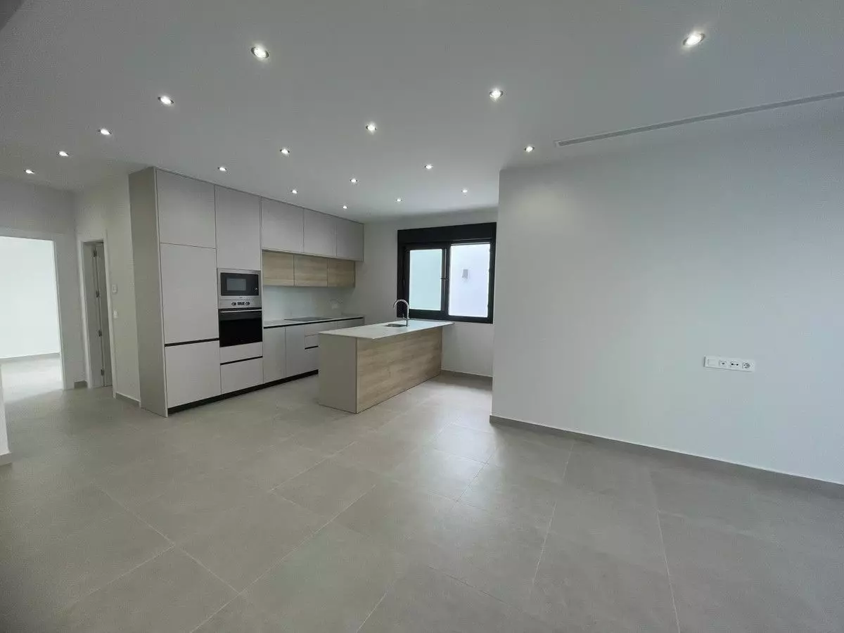 Villa Of 134 M² With Mediter Real Estate In Almoradi, Spain