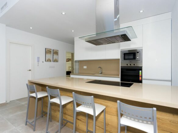 3-bedroom Town House In Daya Nueva, Spain (101 M²)