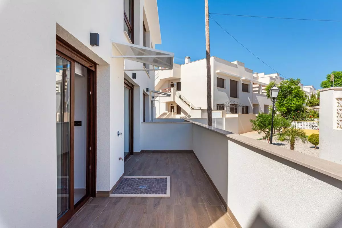 Apartment Of 71 M² In Orihuela Costa, Spain
