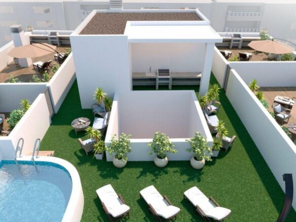 2-bedroom Apartment In Torrevieja, Spain (154 M²)