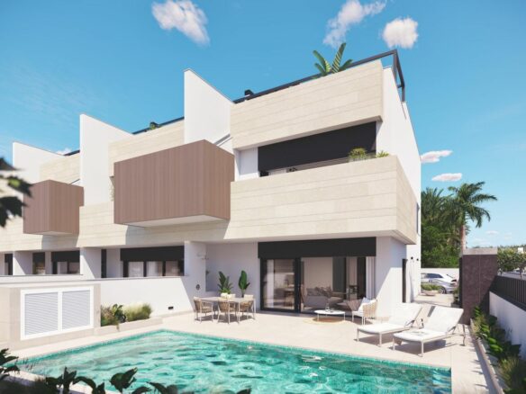 3-bedroom Apartment In Pilar De La Horadada, Spain (92 M²)