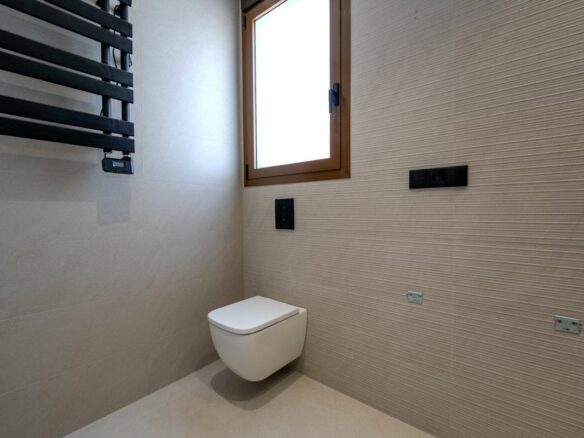 4-bedroom Villa In Rojales, Spain (187 M²)