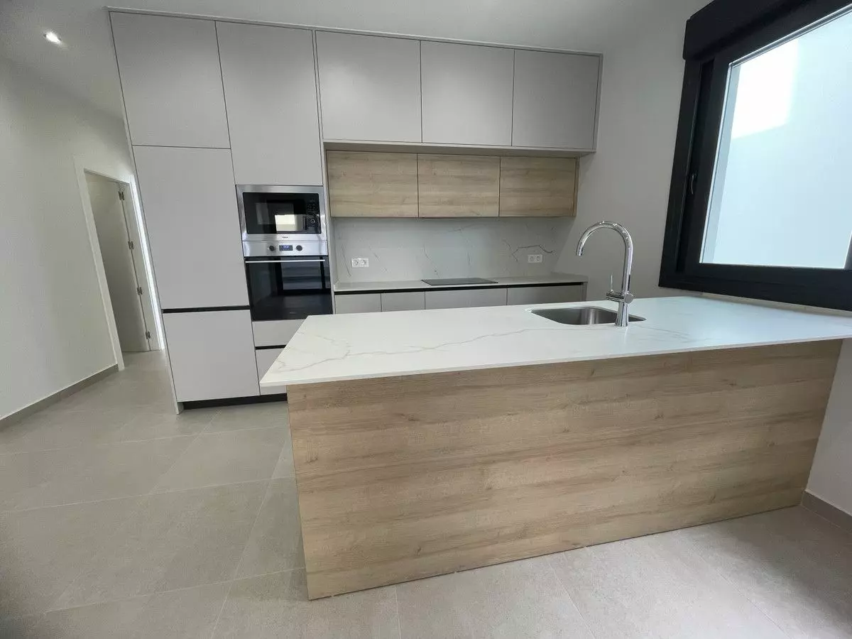 Villa Of 134 M² With Mediter Real Estate In Almoradi, Spain