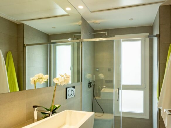 Villa Of 105 M² In Algorfa