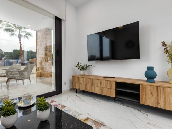 Villa Of 79 M² In Rojales, Spain