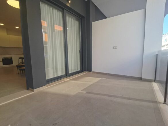 Apartment Of 57 M² In Torrevieja, Spain