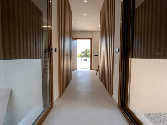 4-bedroom Villa In Rojales, Spain (187 M²)