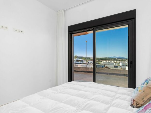 Apartment Of 130 M² In Benijofar, Spain