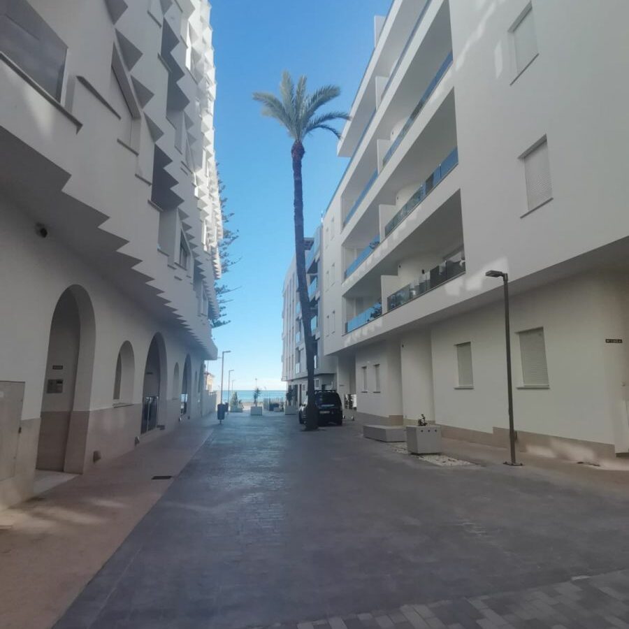 Apartment Of 70 M² In Torrevieja, Spain