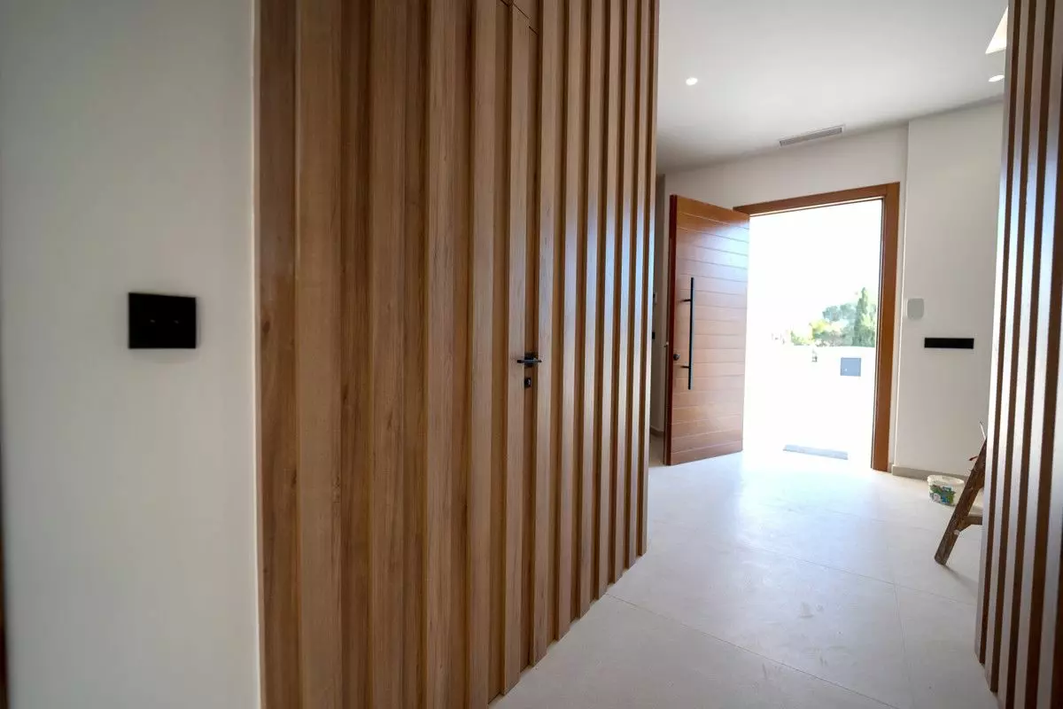 4-bedroom Villa In Rojales, Spain (187 M²)