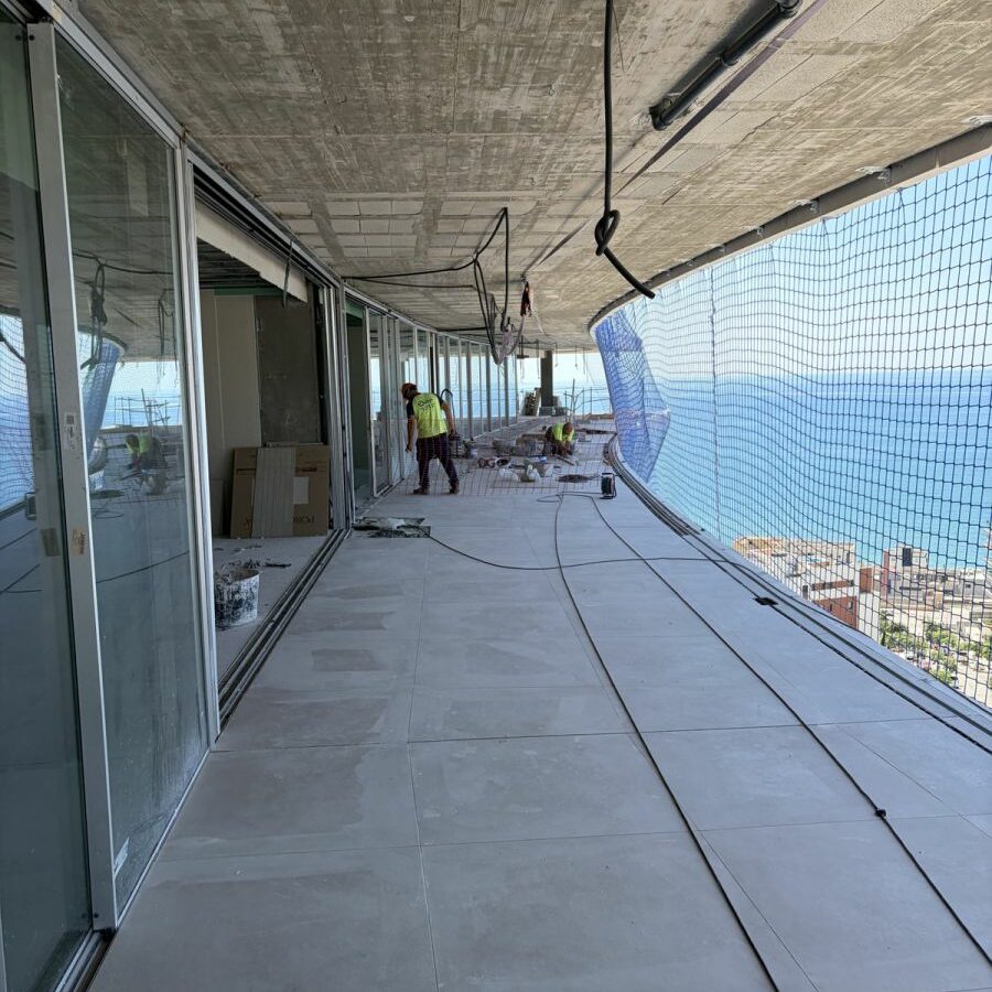 Apartment Of 106 M² In Fuengirola, Spain