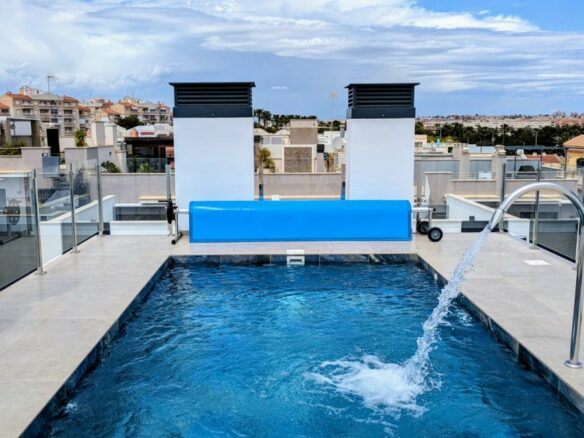 Apartment Of 57 M² In Torrevieja, Spain