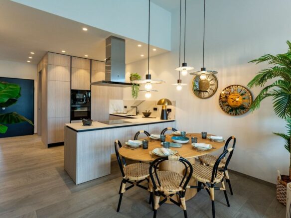 Villa Of 105 M² In Algorfa