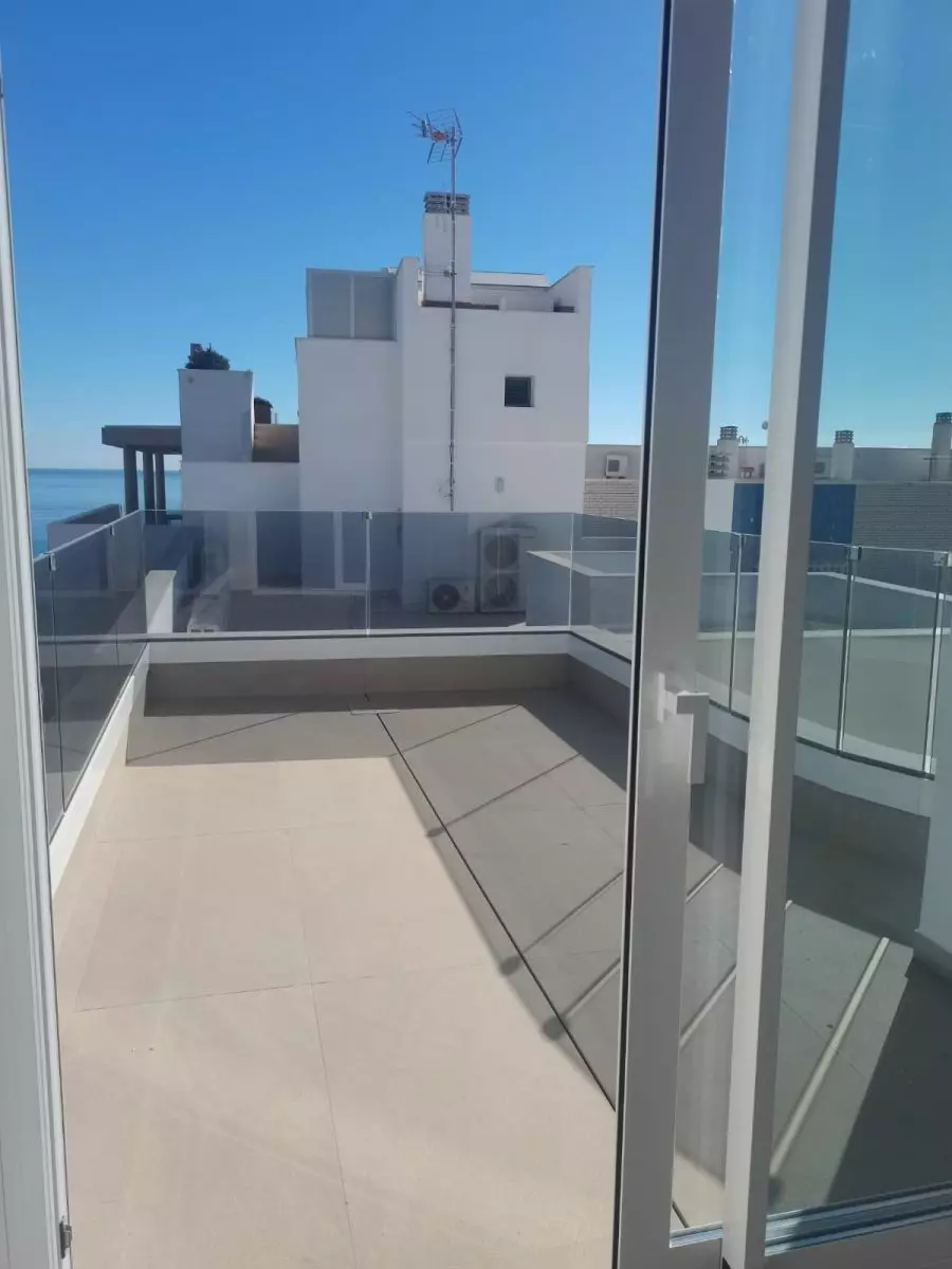 Apartment Of 70 M² In Torrevieja, Spain