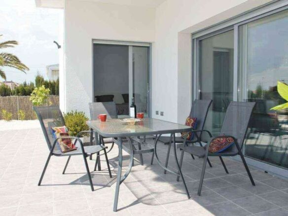 Villa Of 86 M² In Rojales, Spain