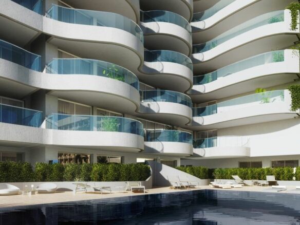 3-bedroom Apartment In Fuengirola, Spain (106 M²)