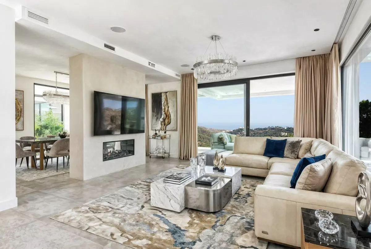 Villa Of 527 M² In Benahavis, Spain