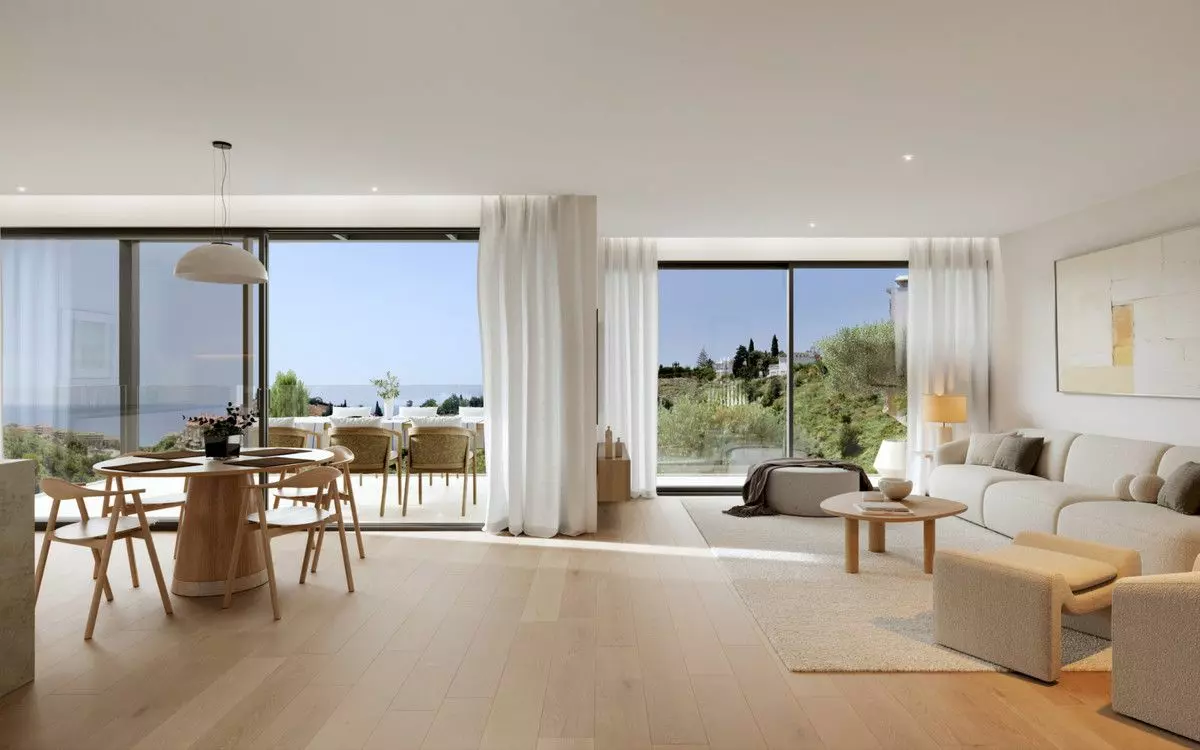Villa Of 142 M² With Sea Views In Fuengirola, Spain