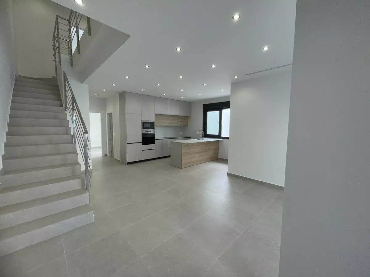 Villa Of 134 M² With Mediter Real Estate In Almoradi, Spain