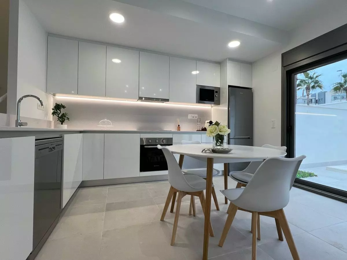 Villa Of 107 M² In Orihuela Costa