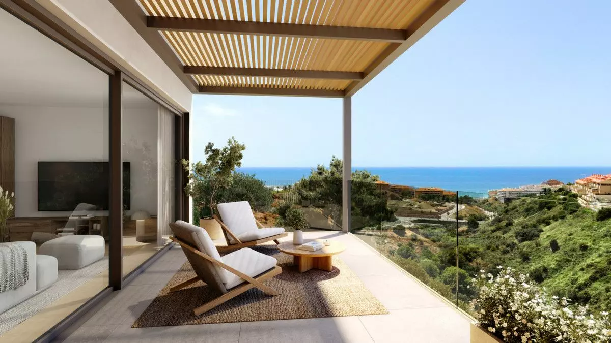 Villa Of 142 M² With Sea Views In Fuengirola, Spain