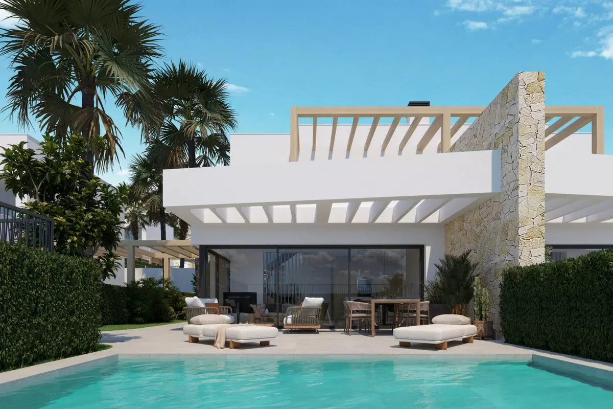 3-bedroom Villa In Aspe Pedanias, Spain (155 M²)