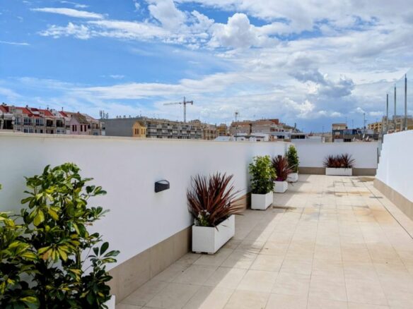 Apartment Of 57 M² In Torrevieja, Spain