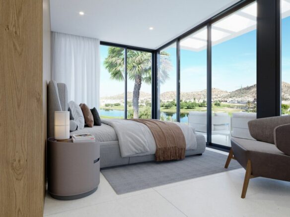 3-bedroom Villa In Elche, Spain (354 M²)