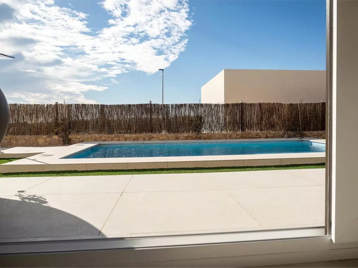 Villa Of 115 M² With Sea View In Finestrat