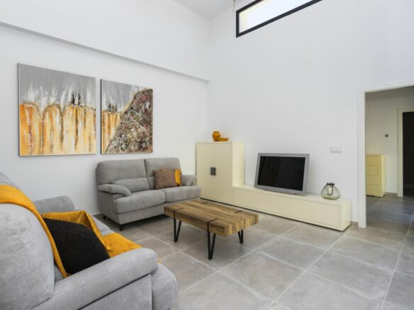 3-bedroom Town House In Daya Nueva, Spain (101 M²)